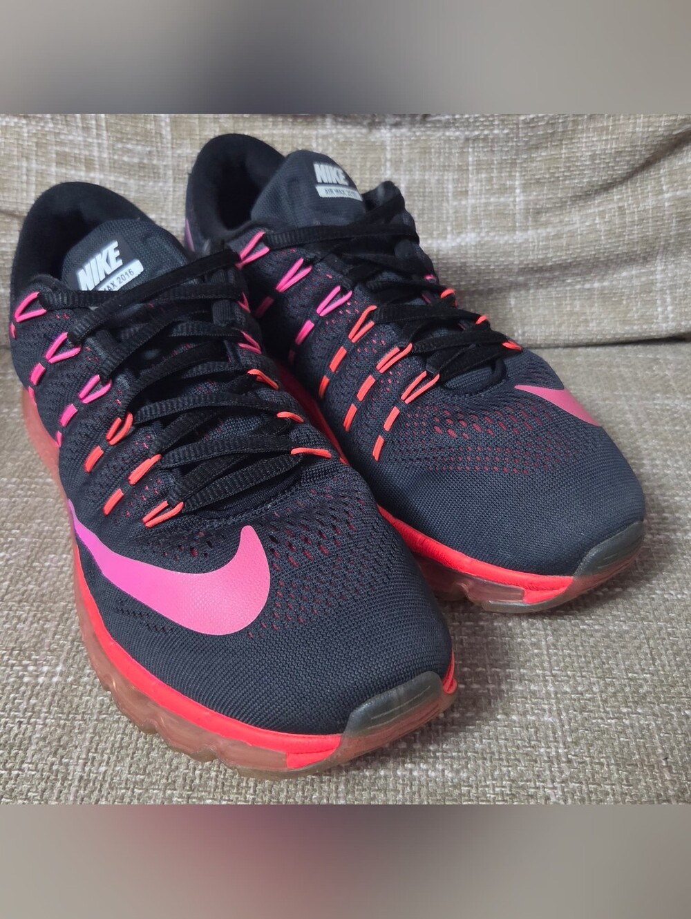 Nike Air Max 2016 Black Noble Red Pink 806772-006 Women's Size 9.5 Running Shoes